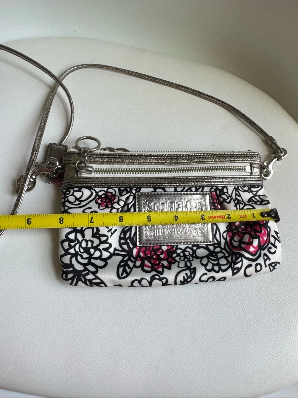 Coach Poppy Floral Graffiti Crossbody Clutch Pink Silver Y2K 2000s